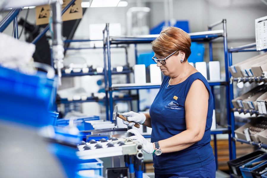 Elma Mitarbeitende Produktion