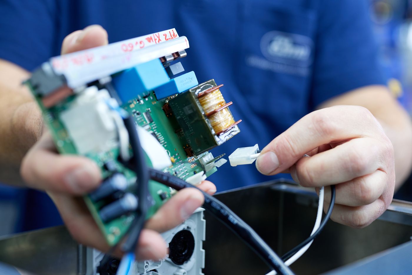 Elma Service Reparatur Detail