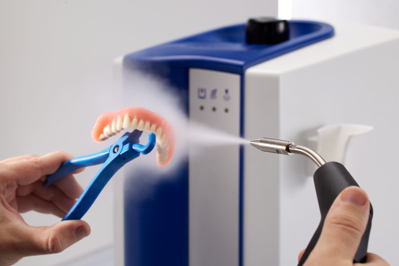 Elmasteam Reinigung Prothese Dampf